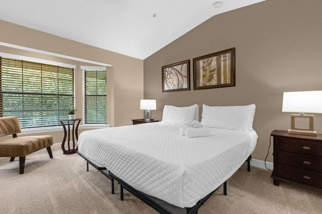Charming 4Br Family Townhouse Inside Disney Resort Area ออร์ลันโด ภายนอก รูปภาพ