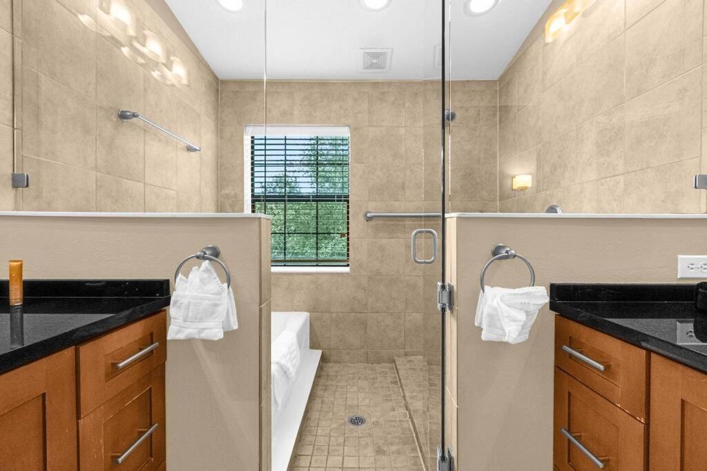 Charming 4Br Family Townhouse Inside Disney Resort Area ออร์ลันโด ภายนอก รูปภาพ