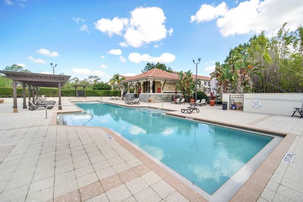 Charming 4Br Family Townhouse Inside Disney Resort Area ออร์ลันโด ภายนอก รูปภาพ