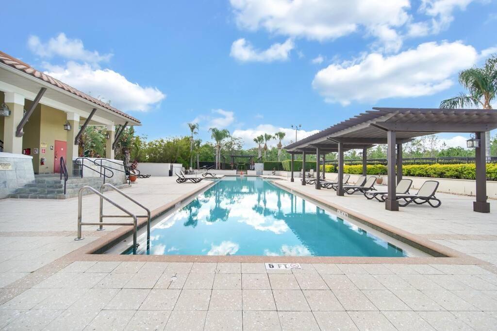 Charming 4Br Family Townhouse Inside Disney Resort Area ออร์ลันโด ภายนอก รูปภาพ