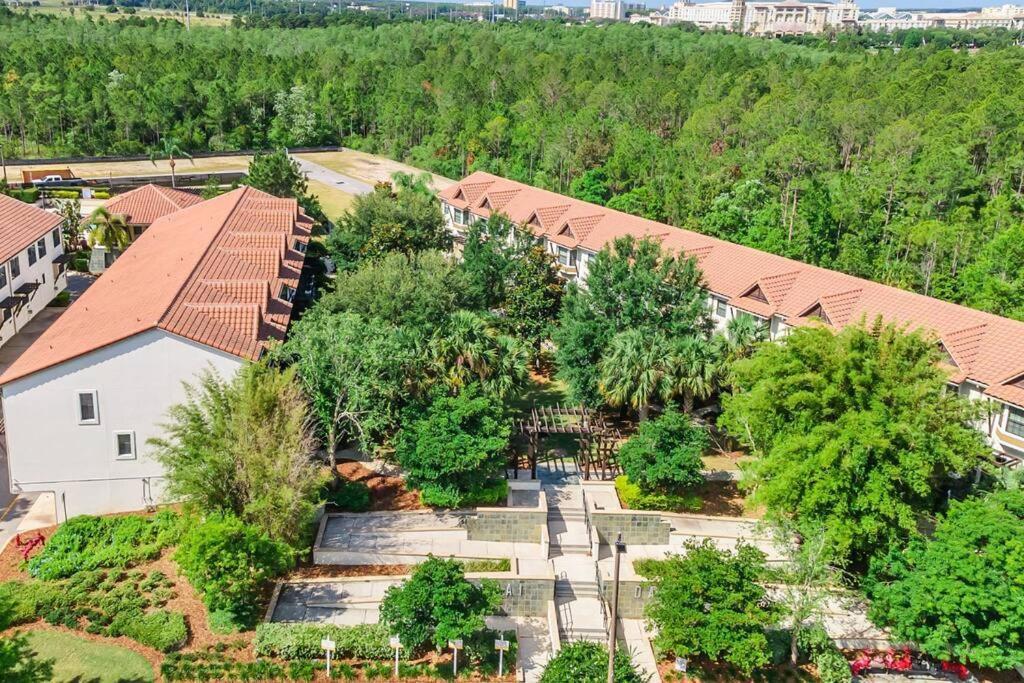Charming 4Br Family Townhouse Inside Disney Resort Area ออร์ลันโด ภายนอก รูปภาพ