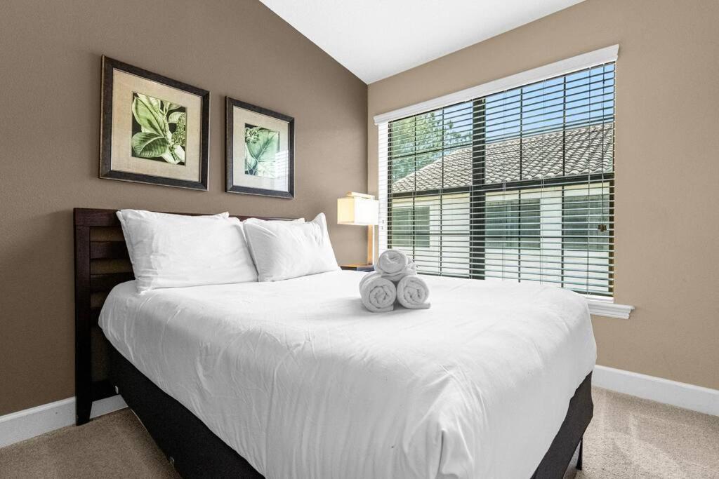 Charming 4Br Family Townhouse Inside Disney Resort Area ออร์ลันโด ภายนอก รูปภาพ